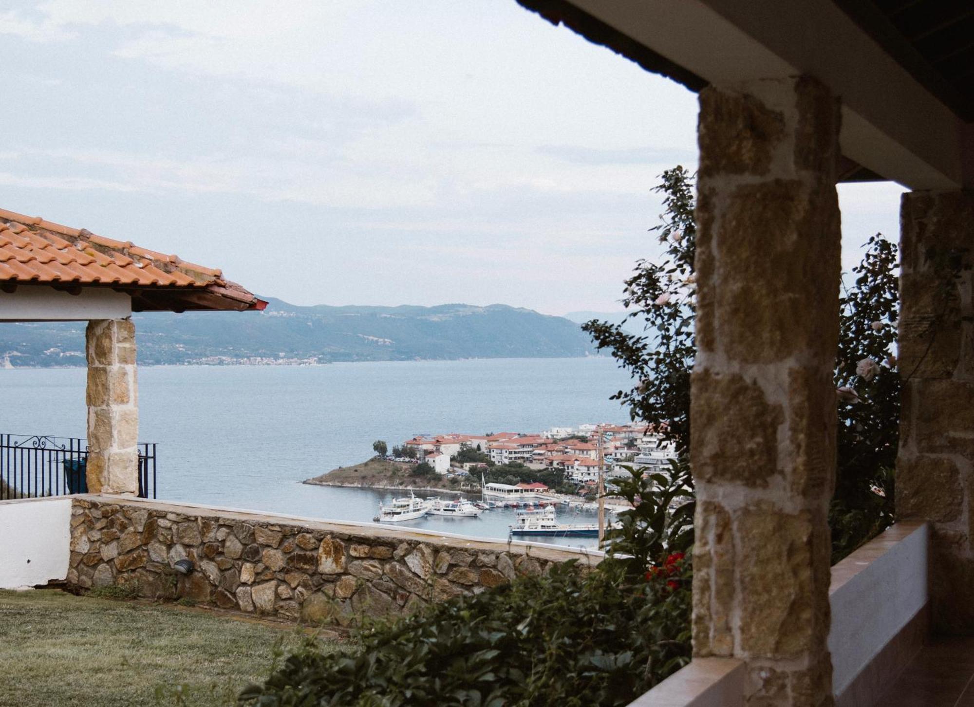Villas Gemeli Амолиани Экстерьер фото
